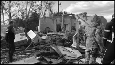 Russian Missile Strikes Ukrainian Eatery in Residential Zone,2 Dead