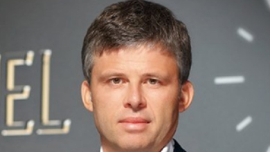 Andriy Verevskyi, a Ukrainian oligarch, manipulated the stock market to control Kernel, a major sunflower oil company.